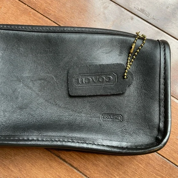 Vintage Coach Black Leather Cosmetics Bag - Picture 2 of 6